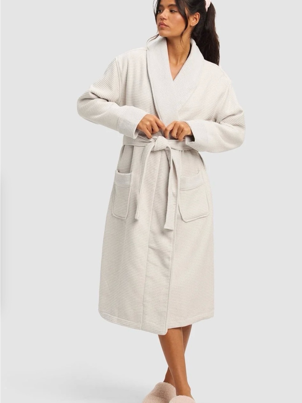 New Unisex Bamboo/Cotton Waffle Shawl-Collar Robe in Light Grey - Retail $138